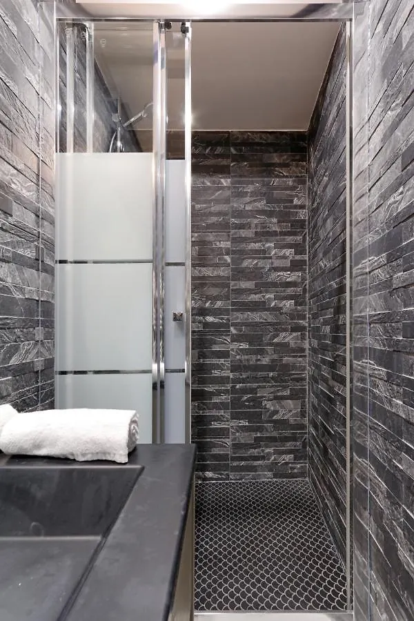Апартаменты Stylish Duplex 4P - Bastille/Gare De Lyon Париж
