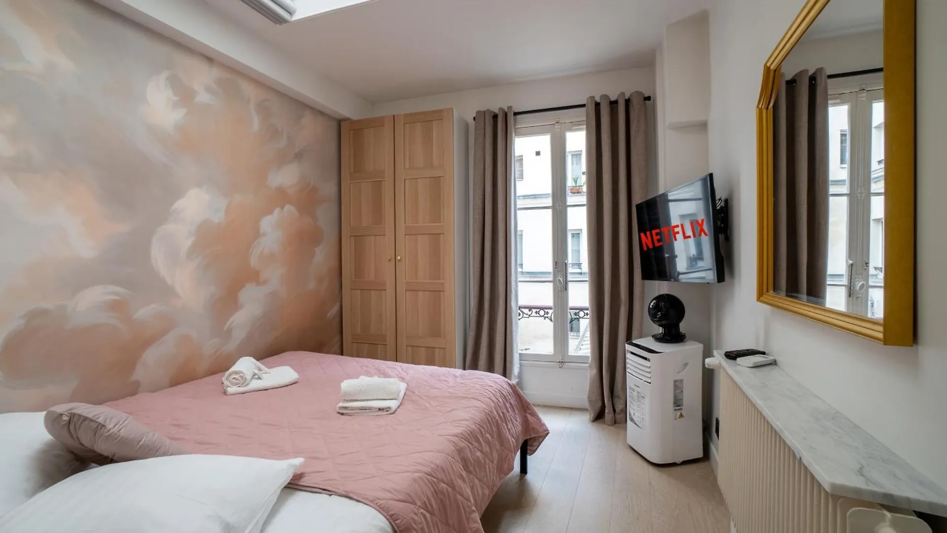 Stylish Duplex 4P - Bastille/Gare De Lyon Париж Апартаменты