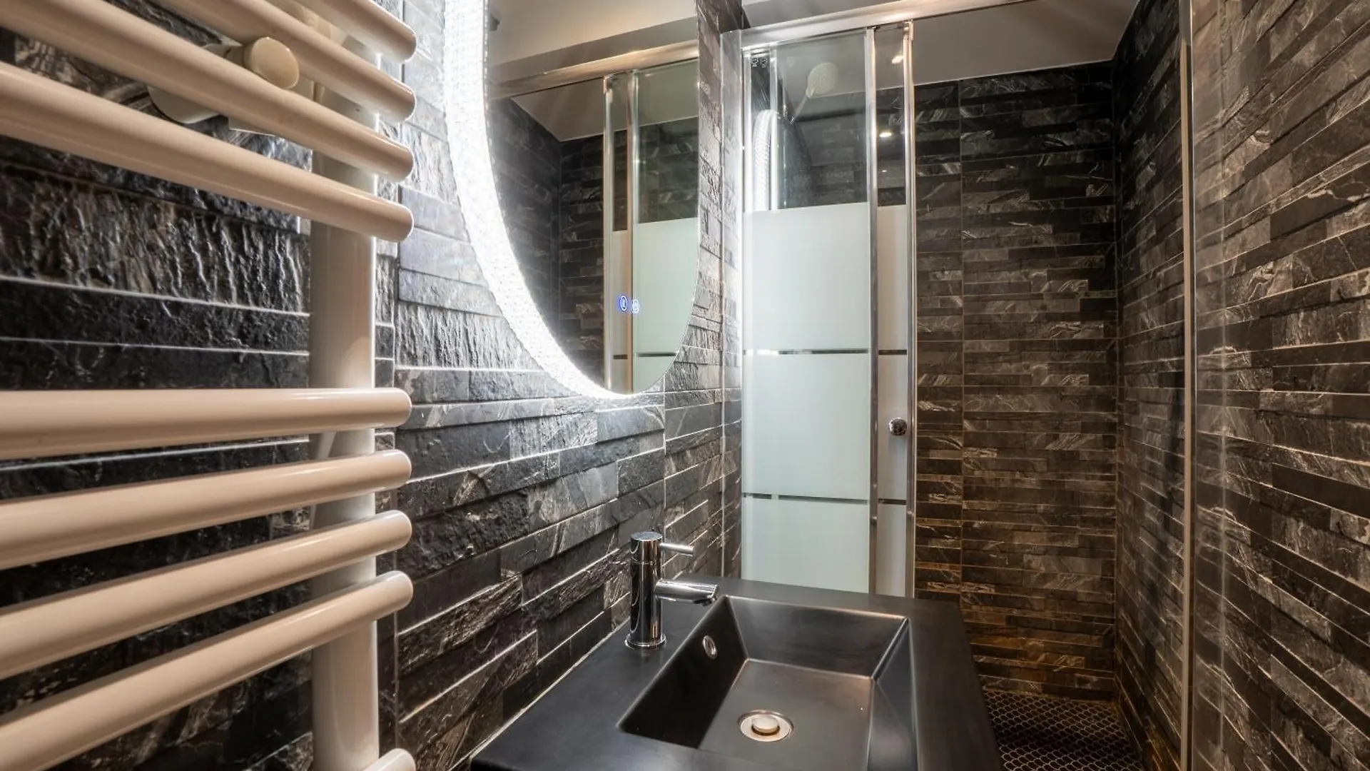 Stylish Duplex 4P - Bastille/Gare De Lyon Париж Апартаменты